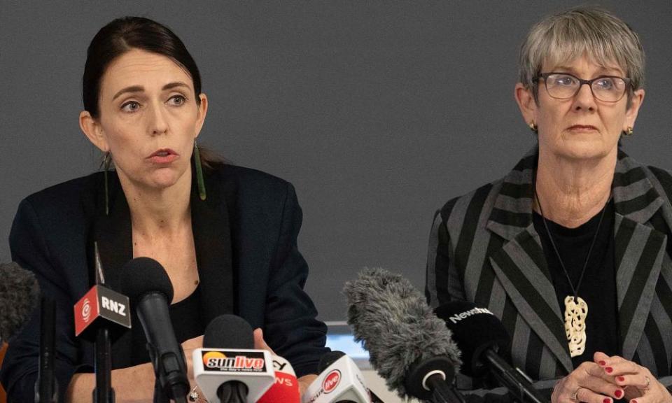 Whakatāne mayor Judy Turner (right) at a press conference with Jacinda Ardern.