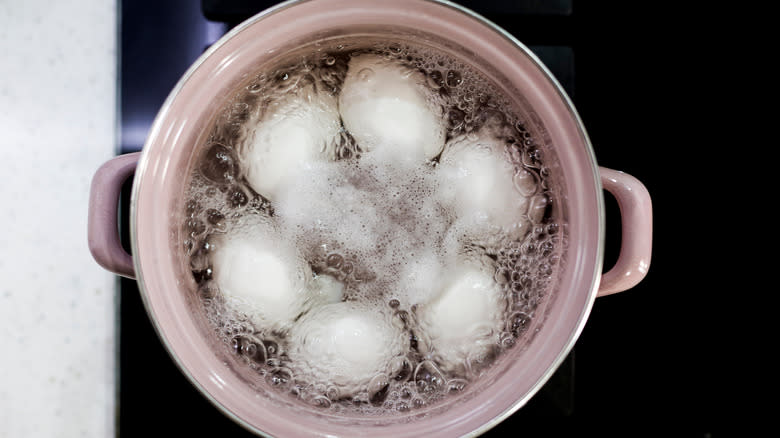 eggs in pot with water