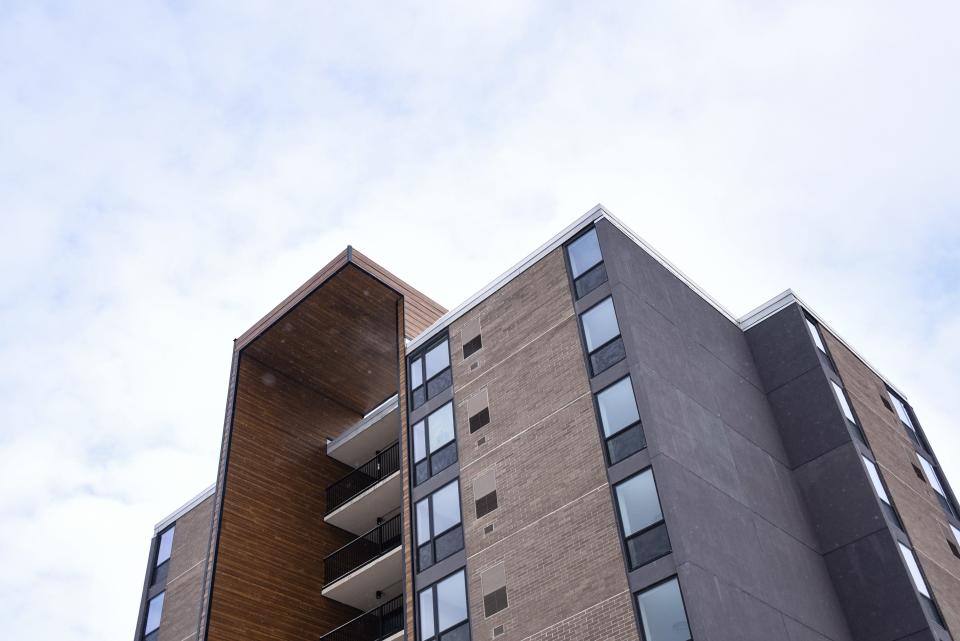 Capitol View Apartments, the former Oliver Towers in downtown Lansing, will have tenants moving in next month.