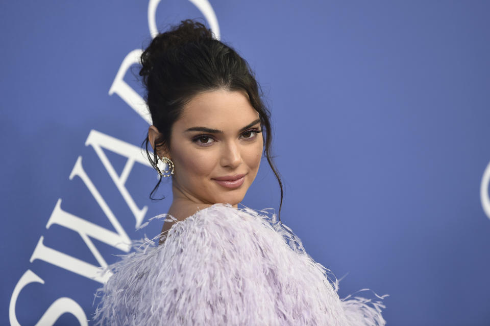 Kendall Jenner zeigt sich für die “Vogue Italia” von ihrer sexy Seite. (Bild: AP Photo)