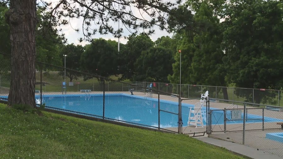 Parkwood Pool KCK