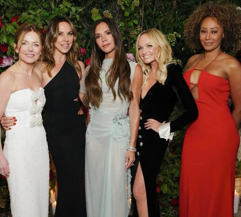 Las Spice Girls recrean sus míticos posados en el cumpleaños de Victoria Beckham