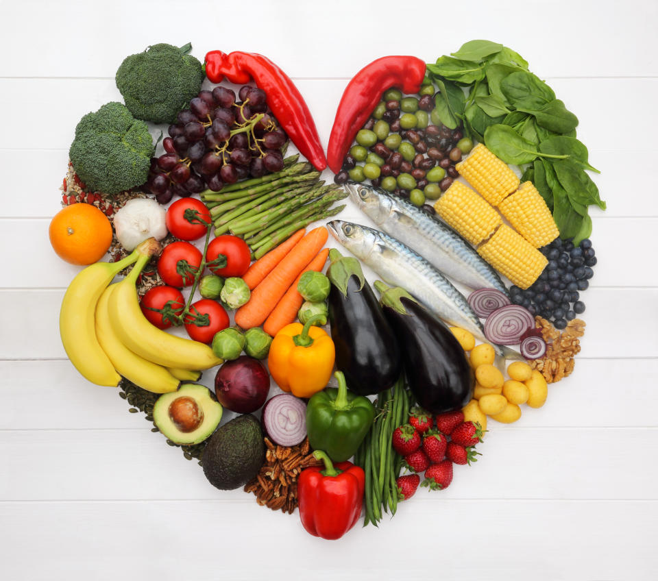 The heart-healthy Mediterranean diet, high in vegetables, fruits, whole grains, beans, nuts, seeds, and olive oil, was rated the No. 1 diet of 2021. (Photo: Getty Images)