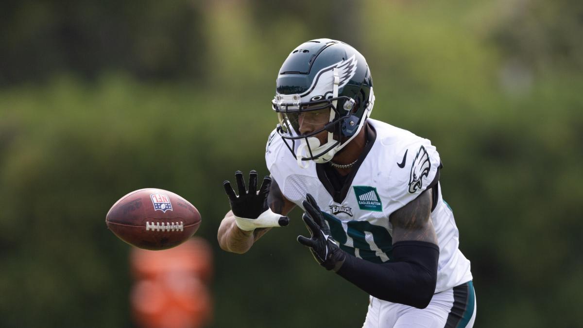 Justin Evans and Dallas Goedert ruled out by Eagles