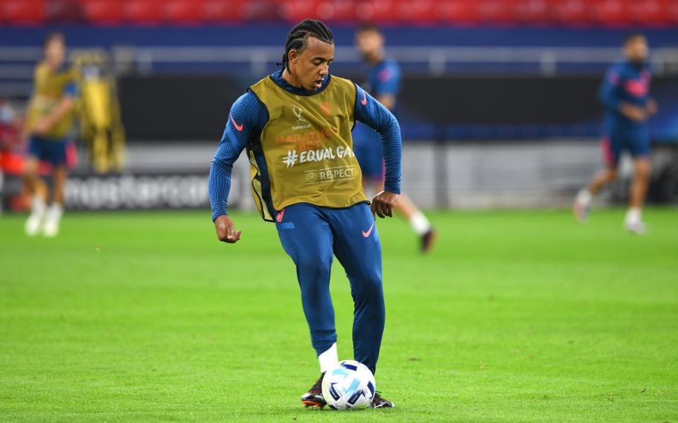 Jules Kounde of Sevilla FC trains during the Sevilla training session ahead of the UEFA Super Cup Final between Sevilla  - Getty Images