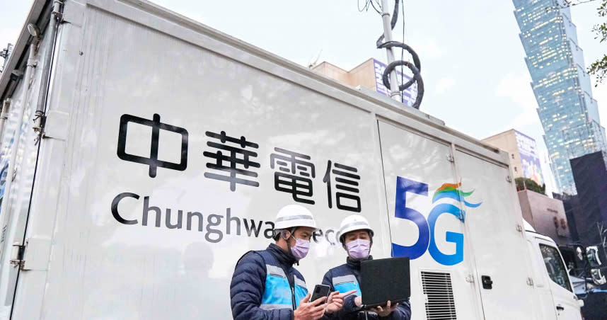 由權威測速機構Speedtest評比台灣上半年5G網速，中華電信以評分350.52分領先。（圖／中華電信）