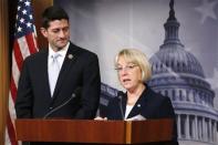 Senate Budget Committee chairman Senator Patty Murray (D-WA) (R) and House Budget Committee chairman Representative Paul Ryan (R-WI) hold a news conference to introduce The Bipartisan Budget Act of 2013 at the U.S. Capitol in Washington, December 10, 2013. REUTERS/Jonathan Ernst