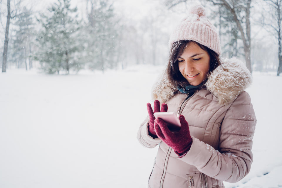 No need to sacrifice your thumbs to send an important text. (Photo: Getty)