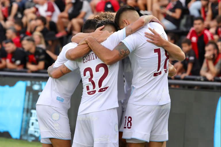 Lanús sumó tres puntos vitales para mejorar su promedio