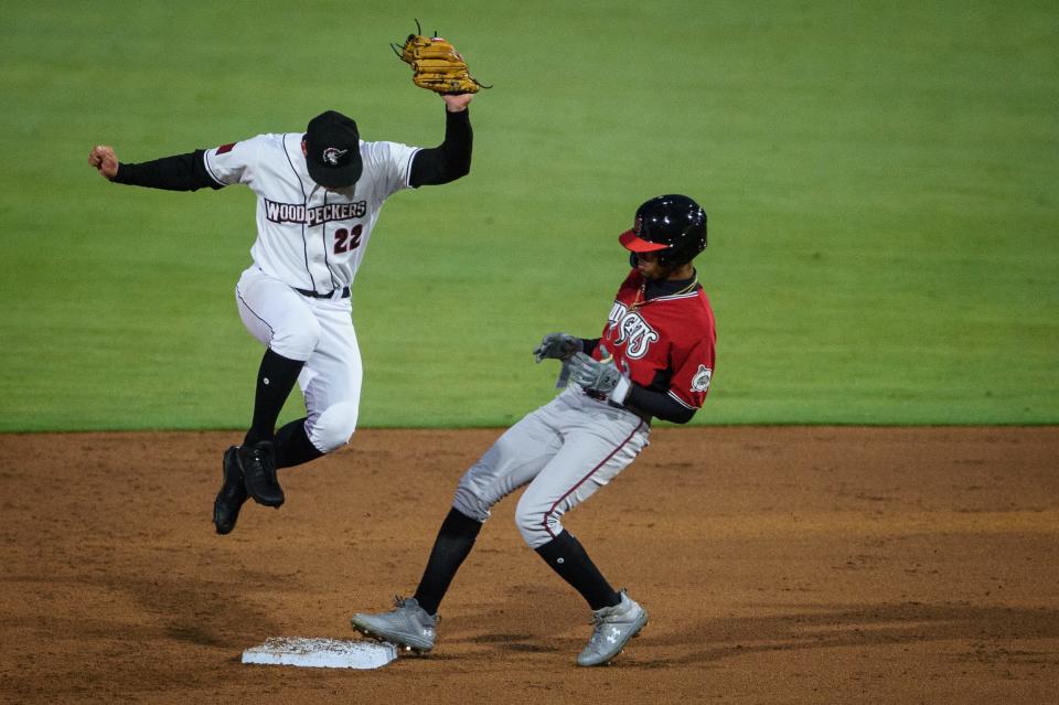 Fayetteville sports fans can catch games this week with the Fayetteville Woodpeckers baseball team, the Fayetteville Stingers basketball team and the Fayetteville Mustangs arena football team.