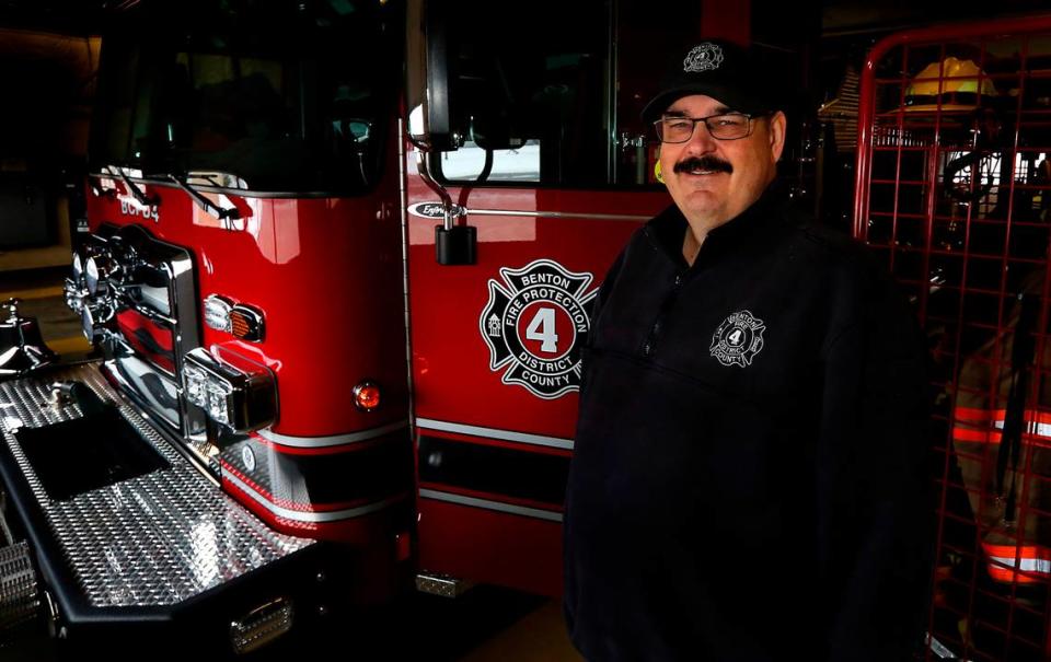 Capt. Ray Newton of Benton County Fire District 4 in West Richland is reaching out to the community in search of a kidney donor to replace his failing organ.