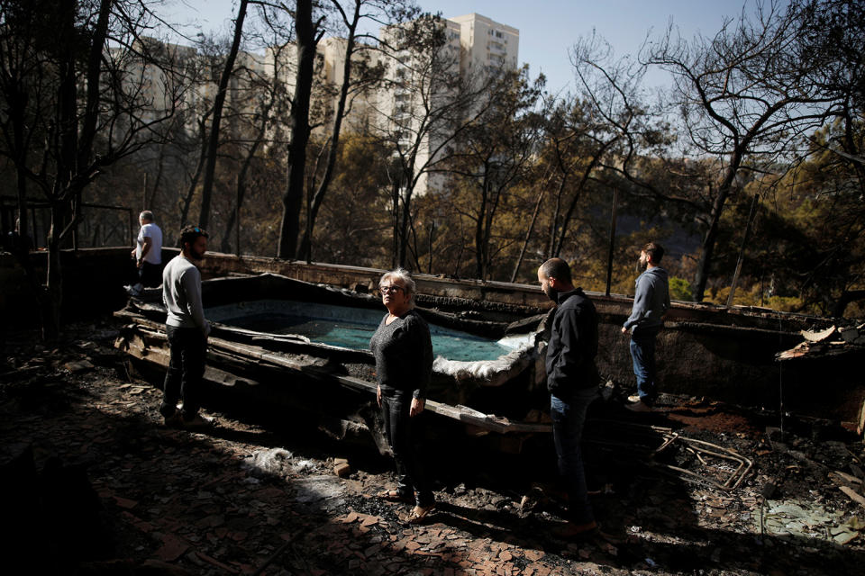 Massive wildfires tear across Israel