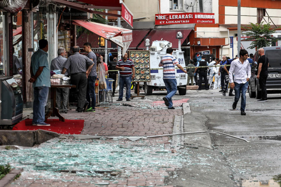 Deadly car bomb attack in Istanbul, Turkey