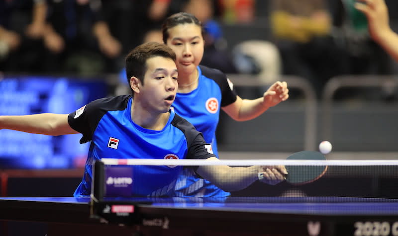 何鈞傑（左）、李皓晴 （Photo Credit : ITTFWorld）