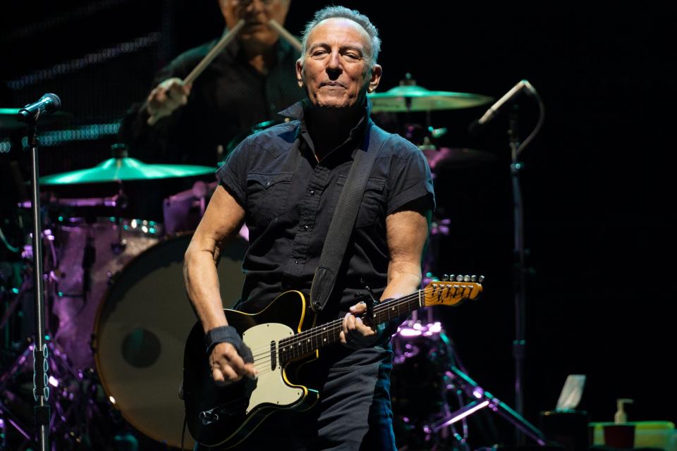 Bruce Springsteen In Concert - East Rutherford, NJ