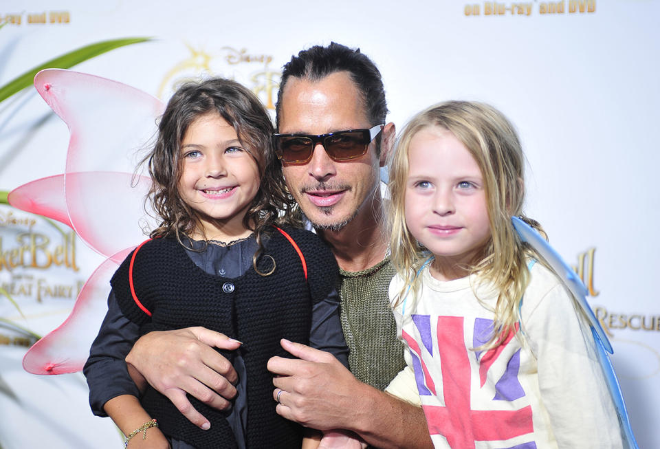 <p>Chris Cornell and kids attend picnic-in-the-park premiere Of “Tinkerbell” at La Cienega Park on August 28, 2010 in Beverly Hills, California.<br>(Photo by Arun Nevader/WireImage) </p>