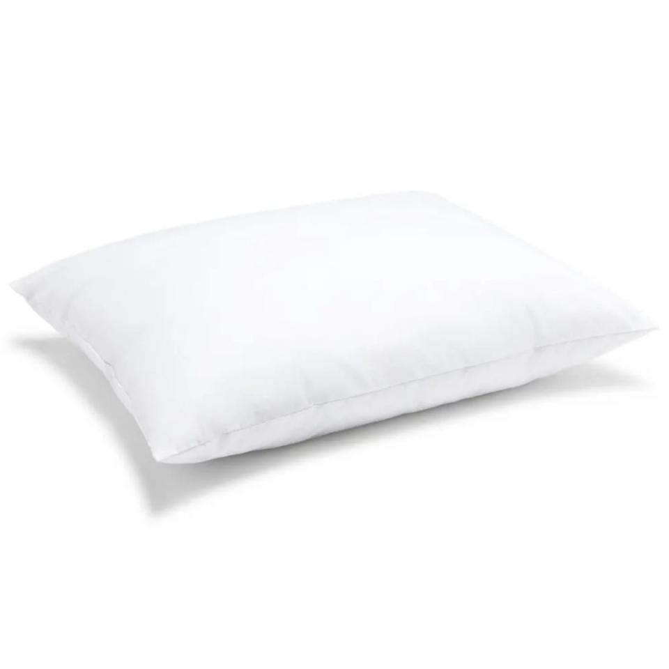 <p><a href="https://go.redirectingat.com?id=74968X1596630&url=https%3A%2F%2Fwww.leesa.com%2Fproducts%2Fdown-alternative-pillow&sref=https%3A%2F%2Fwww.oprahdaily.com%2Flife%2Fg44007076%2Fbest-memorial-day-bedding-sales-2023%2F" rel="nofollow noopener" target="_blank" data-ylk="slk:Shop Now;elm:context_link;itc:0;sec:content-canvas" class="link ">Shop Now</a></p><p>Down Alternative Pillow</p><p>$51.00</p><p>leesa.com</p><span class="copyright">Leesa</span>