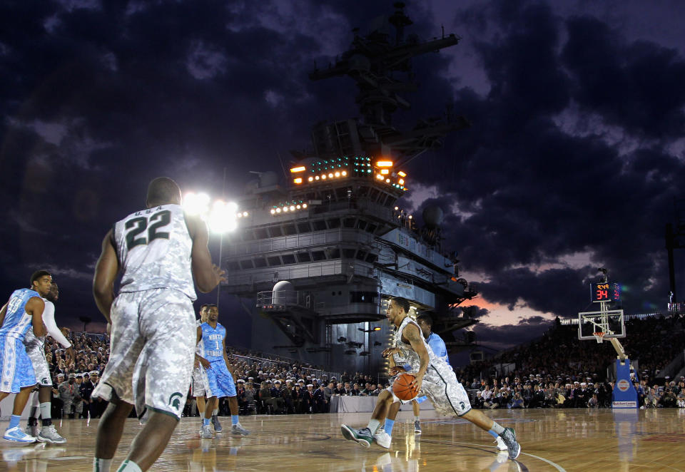 Quicken Loans Carrier Classic - North Carolina v Michigan State