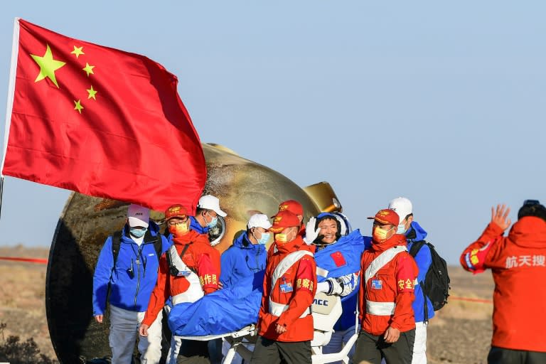 Il ritorno degli astronauti cinesi sulla Terra è un “successo” della loro missione