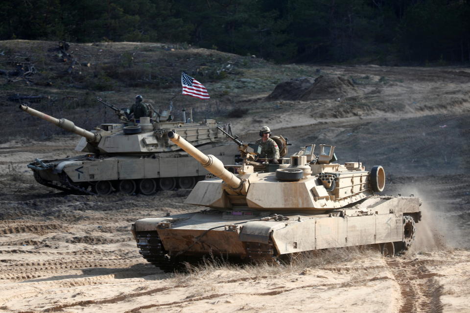 U.S. Army M1A1 Abrams tanks 