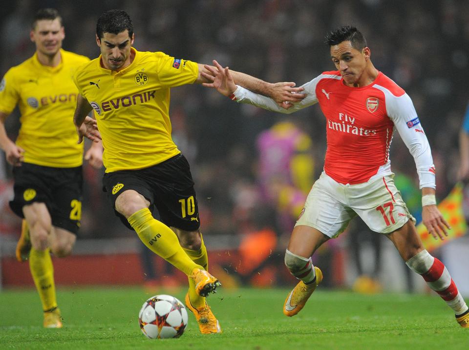 Alexis Sanchez and Henrikh Mkhitaryan transfer latest: Manchester United and Arsenal swap deal draws closer