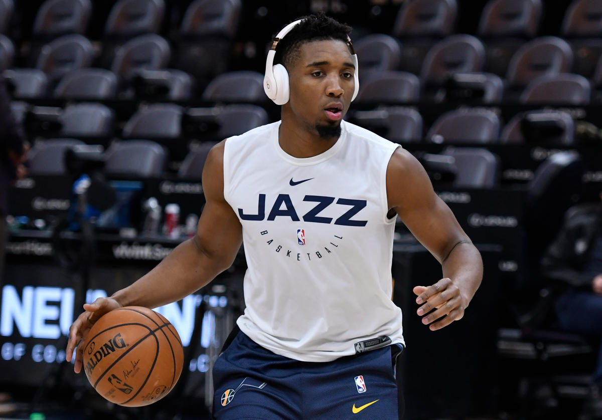 Utah Jazz's Donovan Mitchell, mom give World Teachers' Day gift on