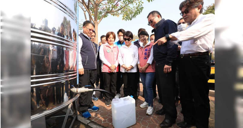 台中部分區域明起停水47小時，盧市長視察供水站整備。（圖／台中市政府提供）