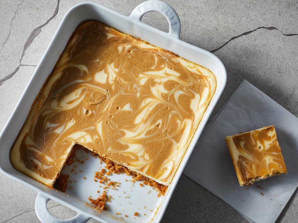 Chai Swirl Cheesecake Bars