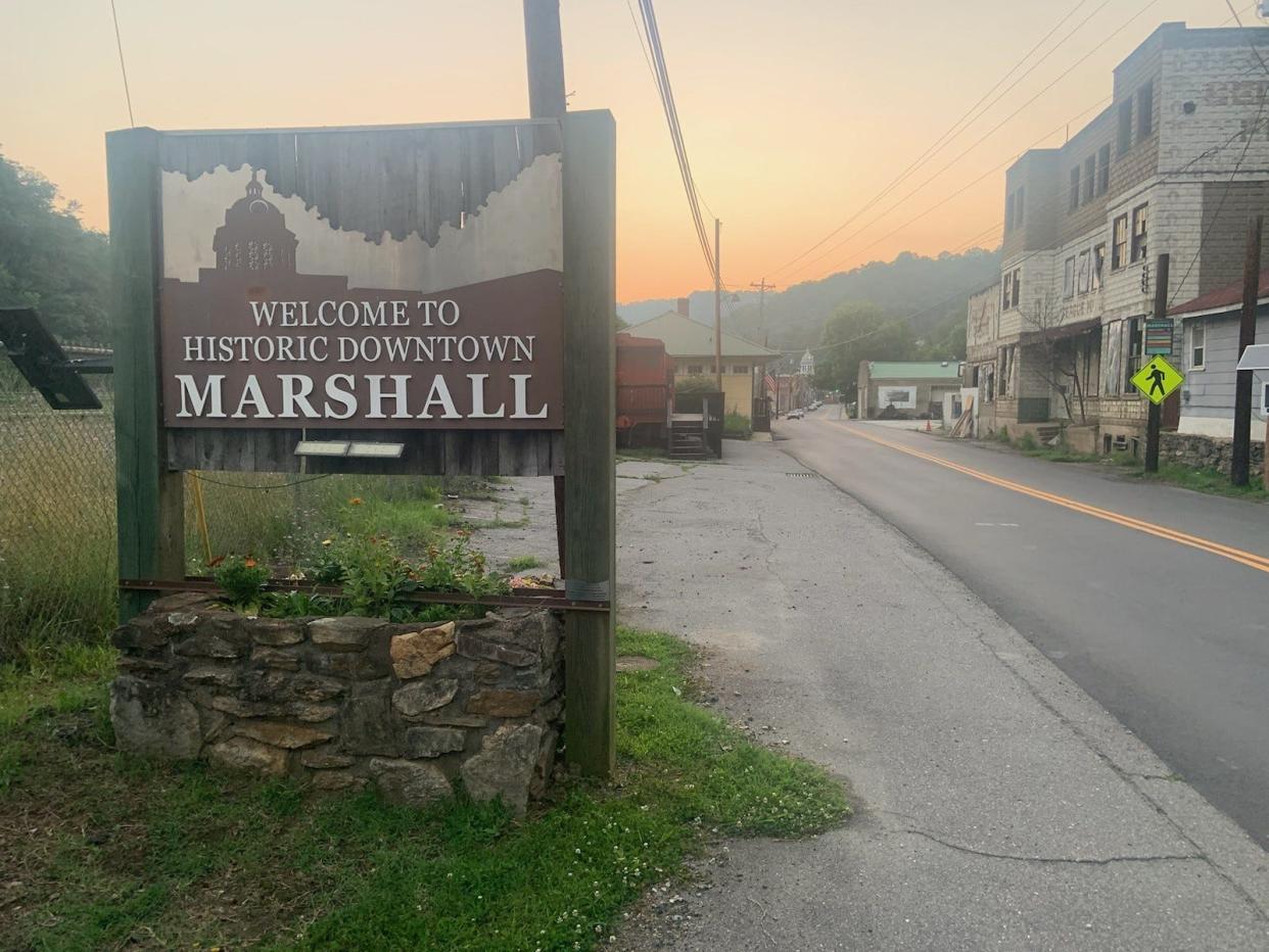 In its Sept. 18 meeting, the town of Marshall announced its plans to receive federal funding to rehabilitate a wastewater treatment plant.