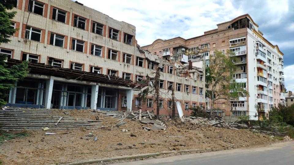 Damage following Russian attacks in the city of Bakhmut, eastern Ukraine (Kim Sengupta)