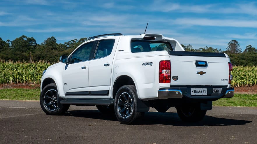 La camioneta Chevrolet S10 ofrece versiones cabina simple y doble.