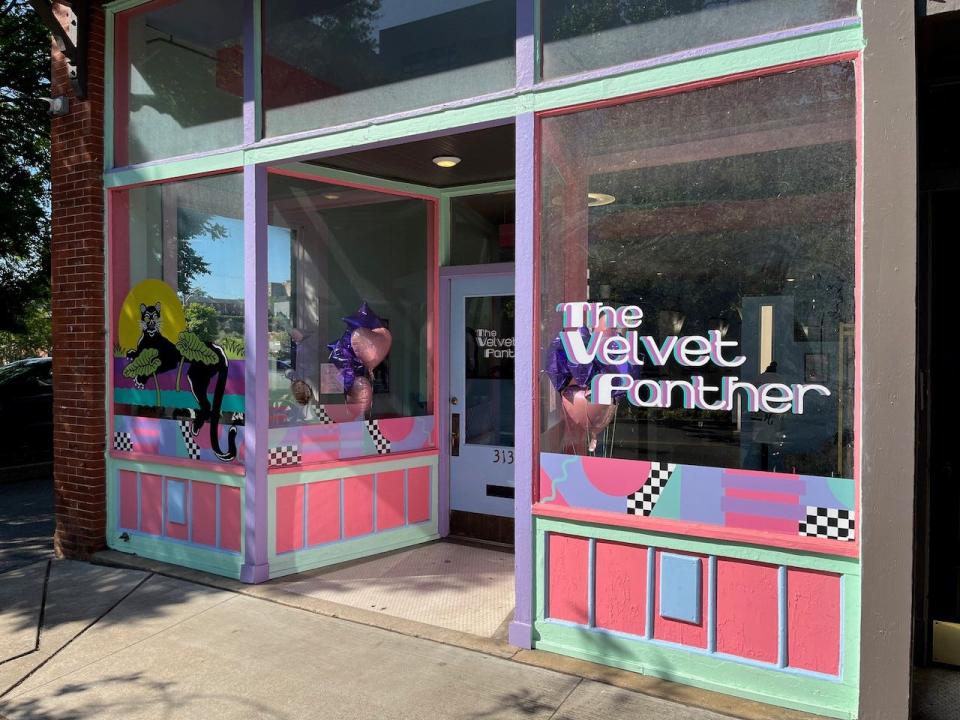 Velvet Panther, the newest salon booth establishment in Downtown Knoxville, opens in April 2024.