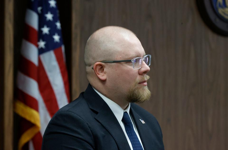 FBI agent Henrik Impola testifies on Feb. 23, 2022, during proceedings in the Gov. Gretchen Whitmer kidnapping plot at the Jackson County Circuit Court.