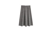 <p>At first glance, this flared, calf-length skirt may seem best suited for the office, but tuck in a loose-fitting, graphic T-shirt and top it off with a vintage-inspired denim jacket to take it from cubicle to casual.</p><p><strong>To buy:</strong> $35; <a rel="nofollow noopener" href="http://hm.evyy.net/c/249354/226427/3909?subId1=TLFAStrvG1TravelOutfitsRS1Sep16&u=http%3A%2F%2Fwww.hm.com%2Fus%2Fproduct%2F53628" target="_blank" data-ylk="slk:hm.com;elm:context_link;itc:0;sec:content-canvas" class="link ">hm.com</a></p>