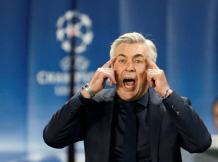 FILE PHOTO: Soccer Football - Champions League - Paris St Germain vs Bayern Munich - Parc des Princes, Paris, France - September 27, 2017 Bayern Munich coach Carlo Ancelotti reacts REUTERS/Charles Platiau/File Photo