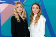 <p>Ashley and Mary-Kate Olsen’s signature waves are always effortlessly chic. (Photo by Taylor Hill/FilmMagic) </p>