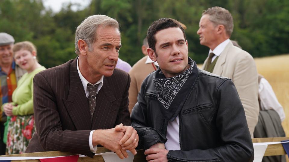 Tom Brittney and Robson Green as Will Davenport and Geordie Keating in Grantchester 