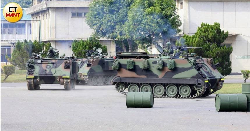 陸軍情侶軍官在營區內激戰，自拍影片遭外流。（非當事人，陸軍示意圖／方萬民攝）