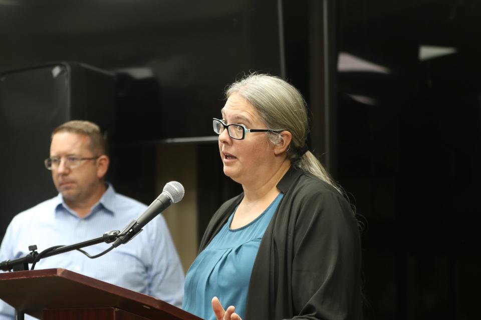 Candice Robertson, senior technical advisor at the Department of Energy's Office of Environmental Management speaks to a group of local Carlsbad leaders Nov. 8, 2023 at the Municipal Golf Course.