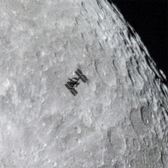 O'Donnell posted this close-up of the shot on his website to show the ISS's modules and solar arrays in greater detail.