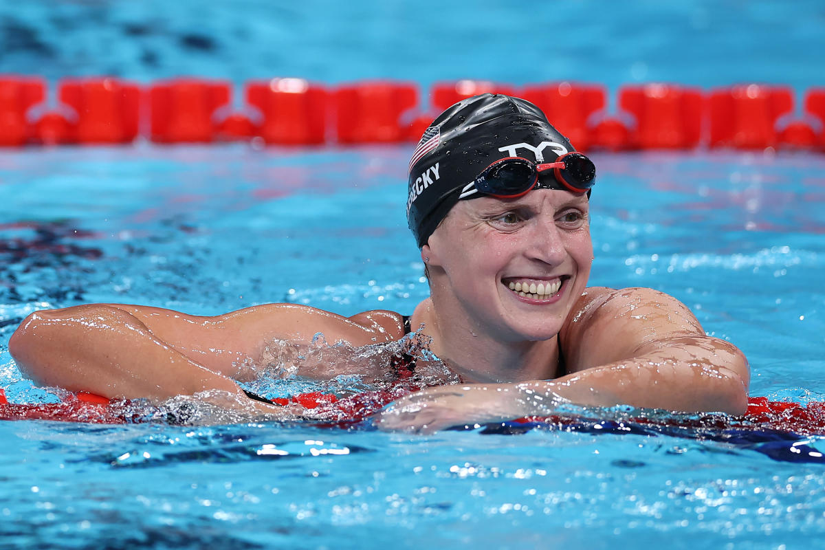 2024 Paris Olympics swimming Katie Ledecky takes gold in 1500m