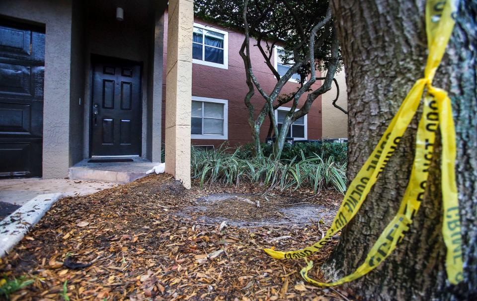 The doorstep in San Marco apartments in Boca Raton where a murder victim died early Tuesday morning, June 7, 2016.