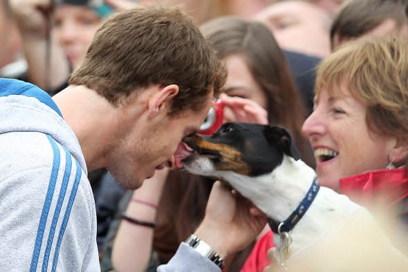 Andy Murray meets a fan