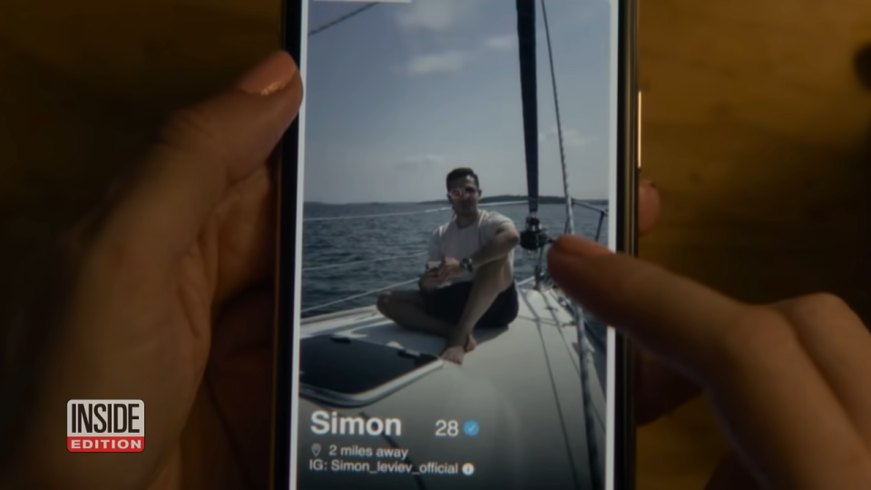 Simon on Tinder