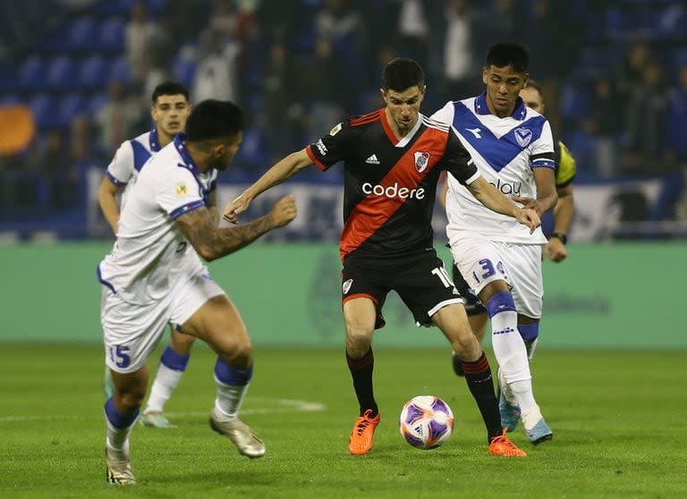 River recibe a Vélez en el Monumental