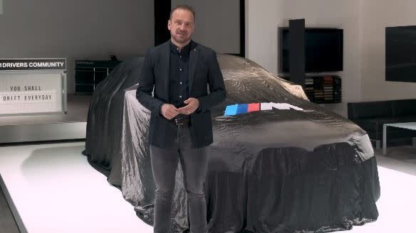 BMW性能部門M GmbH執行長Markus Flasch介紹M5 CS。（圖／翻攝自BMW M臉書）