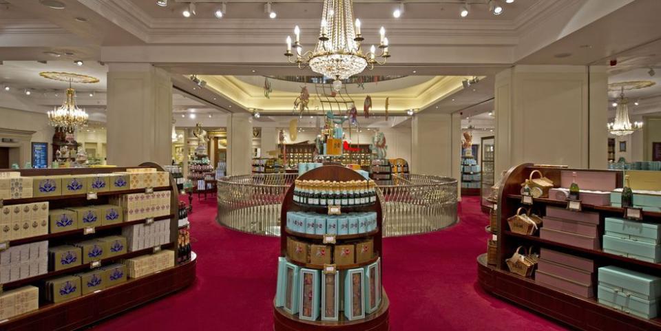 14 Reasons Why Fortnum & Mason is the Best Grocery Store in London