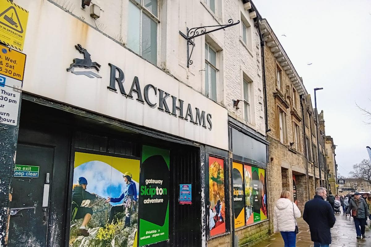 Rackhams High Street front <i>(Image: Lesley Tate)</i>