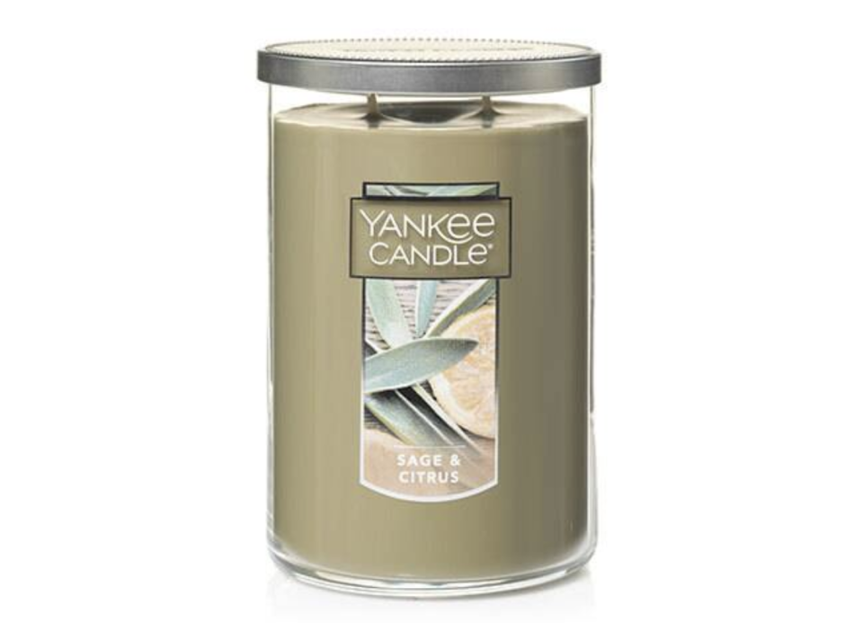 An understated spring scent. (Photo: Yankee Candle)
