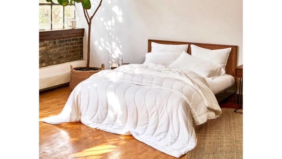 best down alternative comforters